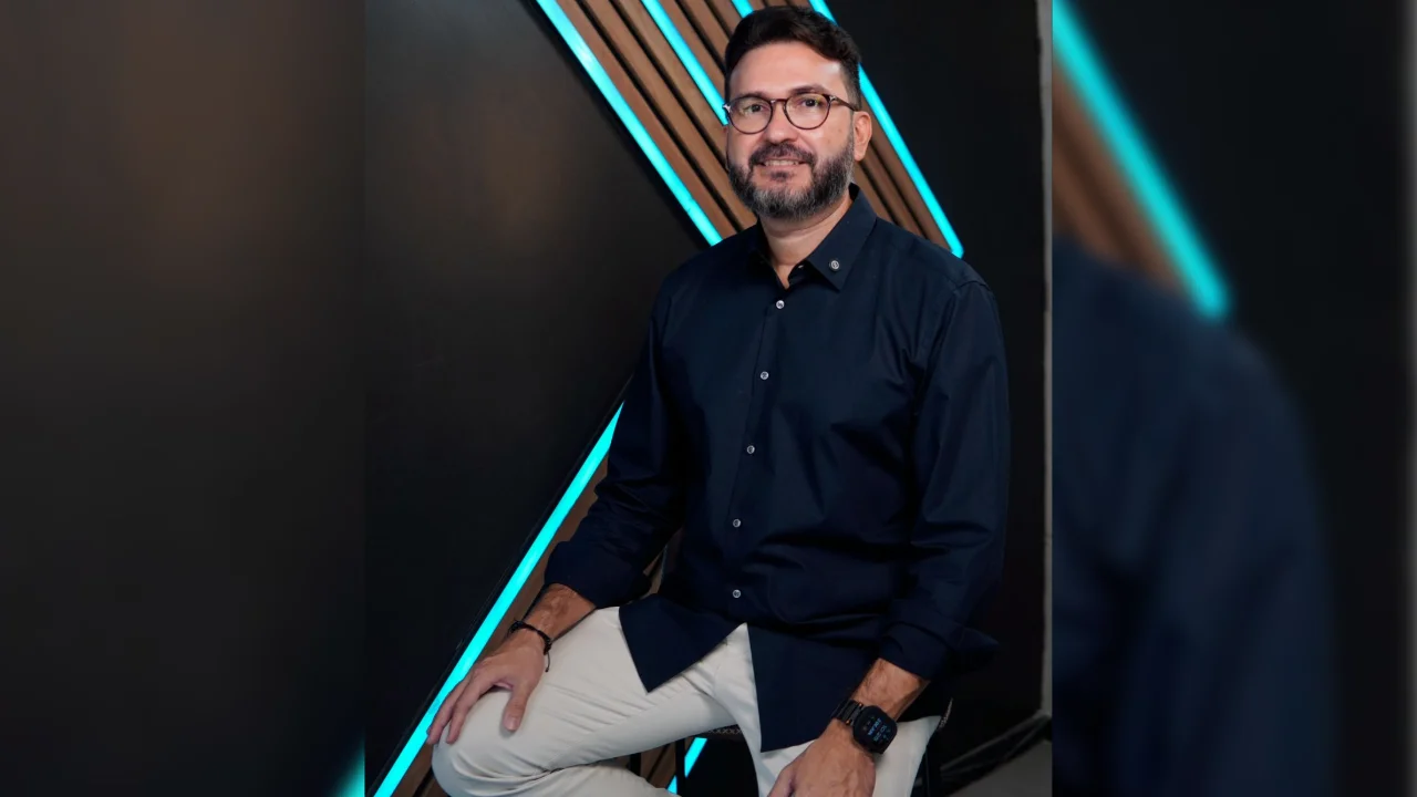 “Frete da China sobe 45% e pega empresário nordestino desprevenido”, afirma CEO da PBF Comex, Arcelino Calado